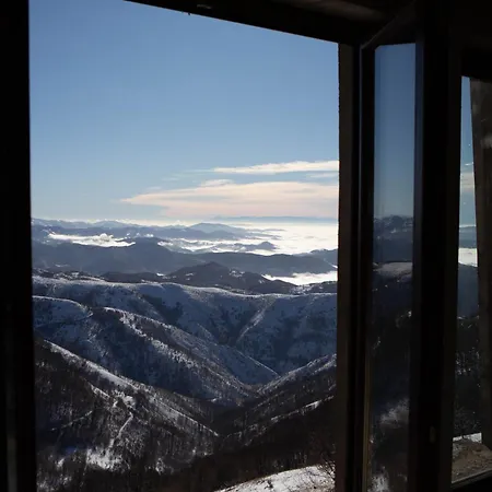 アパート Spiky Hill *